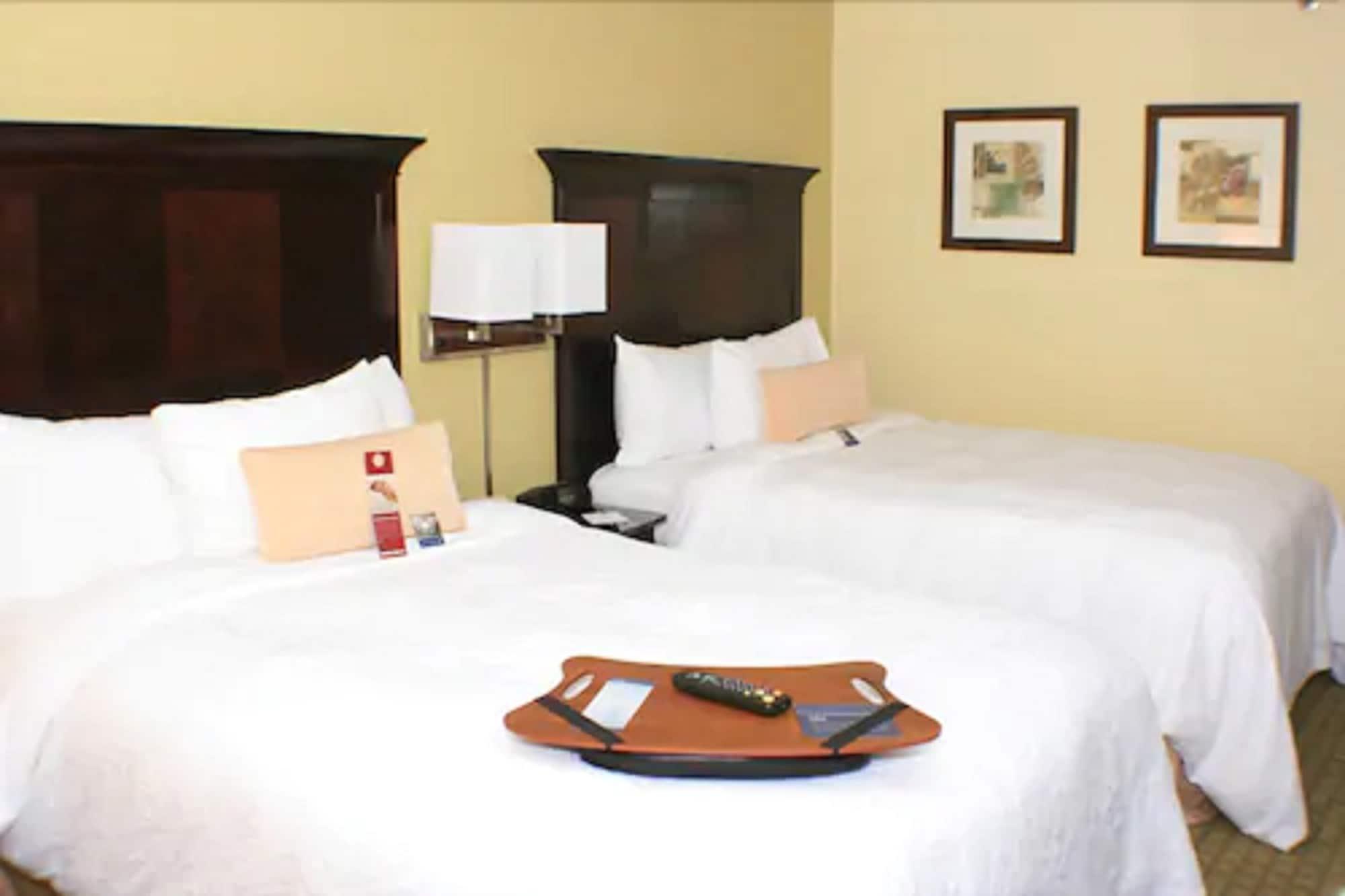 Hampton Inn Naples-Central Zewnętrze zdjęcie