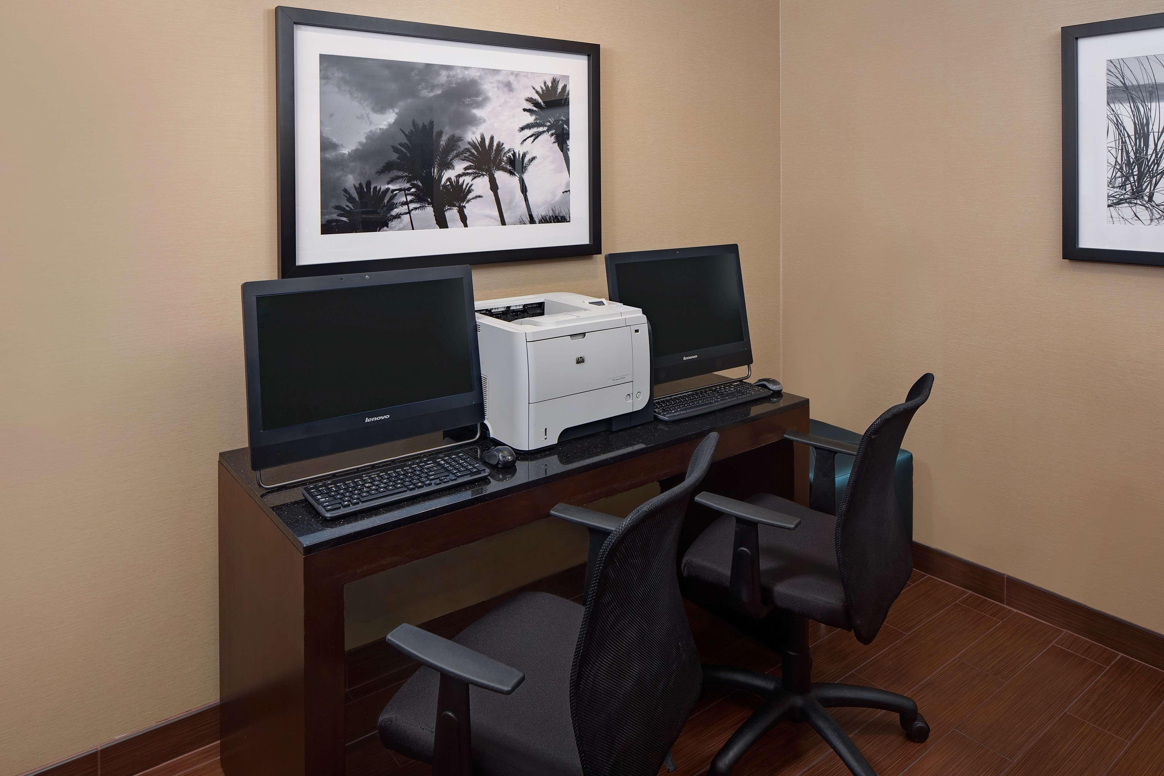 Hampton Inn Naples-Central Zewnętrze zdjęcie