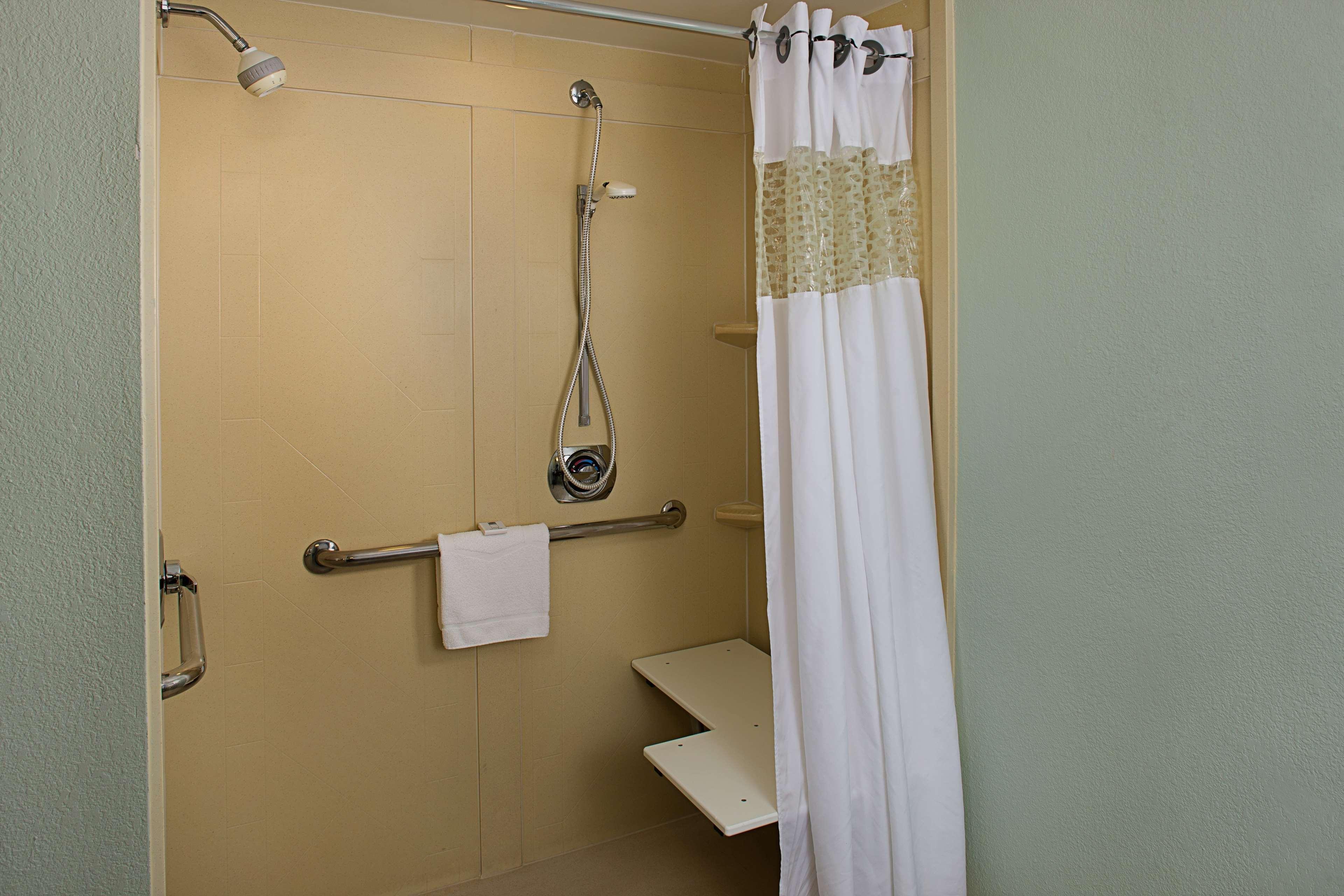 Hampton Inn Naples-Central Zewnętrze zdjęcie