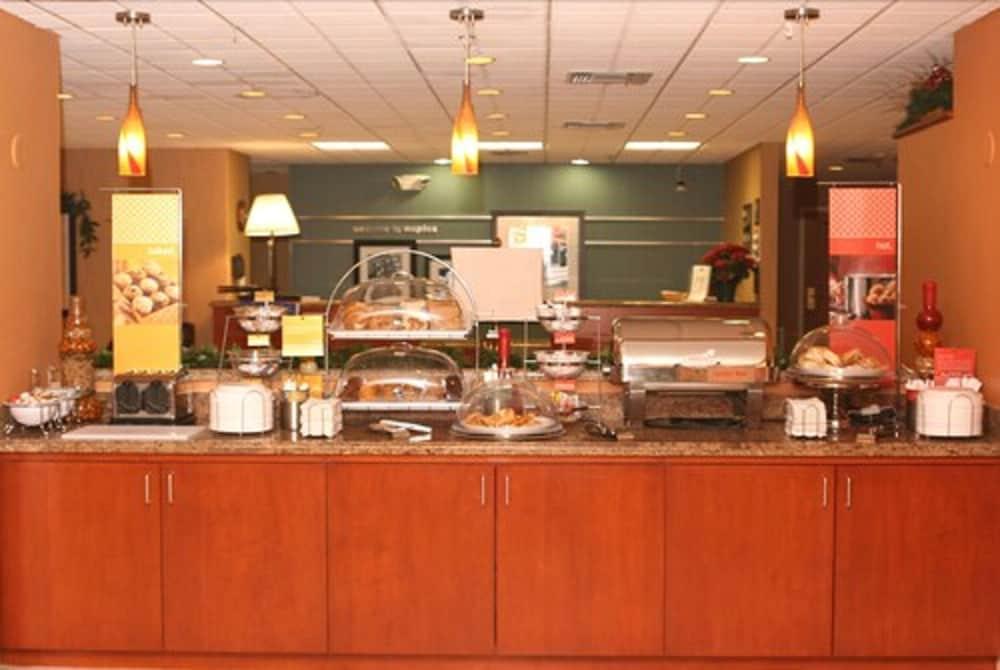 Hampton Inn Naples-Central Zewnętrze zdjęcie