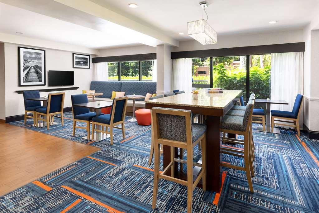 Hampton Inn Naples-Central Restauracja zdjęcie