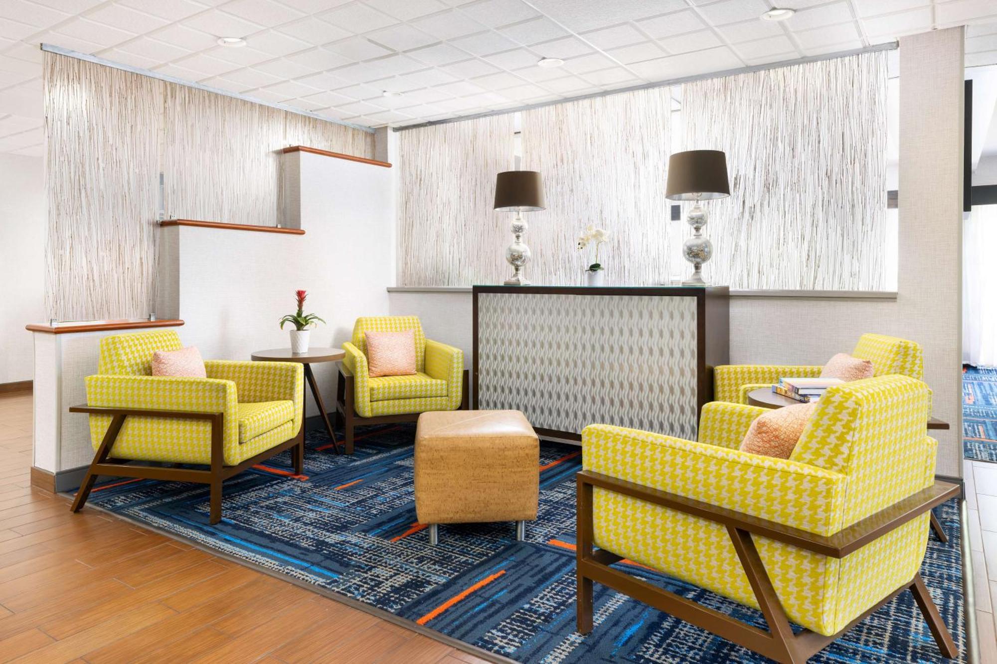 Hampton Inn Naples-Central Zewnętrze zdjęcie