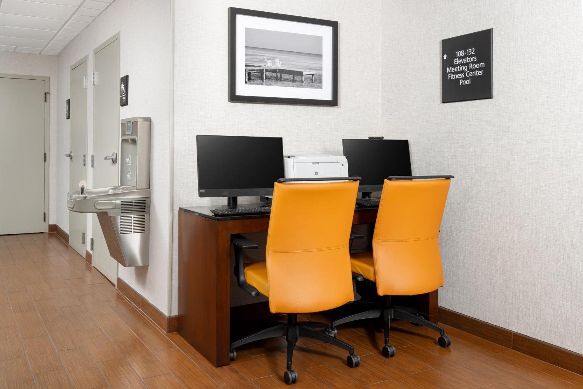 Hampton Inn Naples-Central Zewnętrze zdjęcie