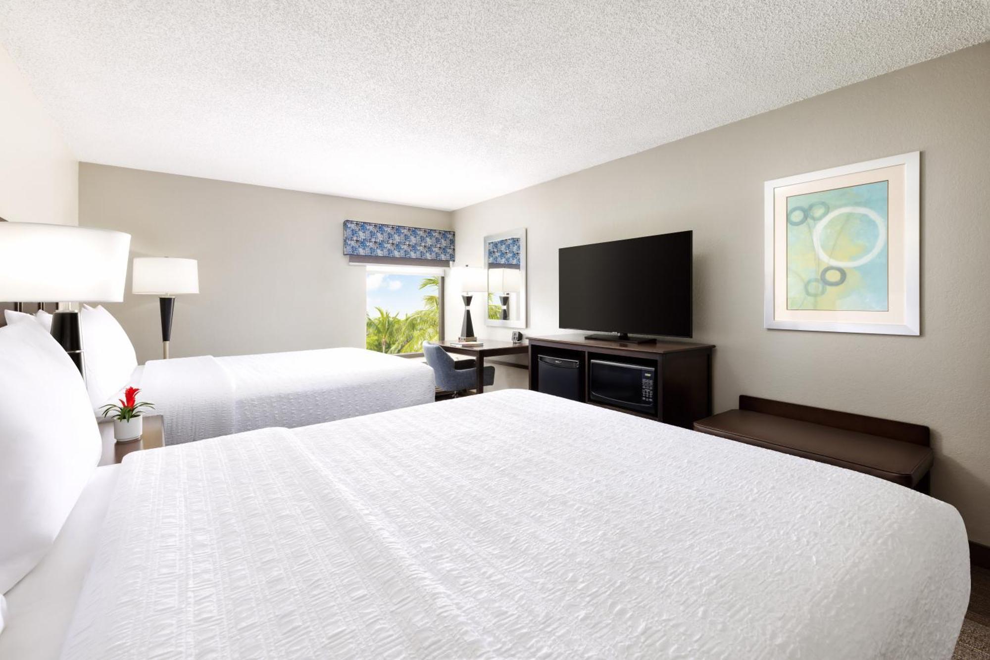 Hampton Inn Naples-Central Zewnętrze zdjęcie